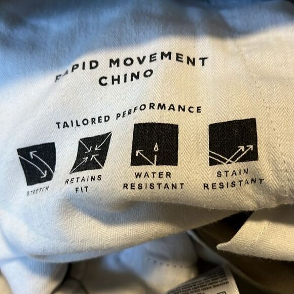 Banana Republic Men’s Mason Athletic Chinos size 30 x 32 - Picture 6 of 6